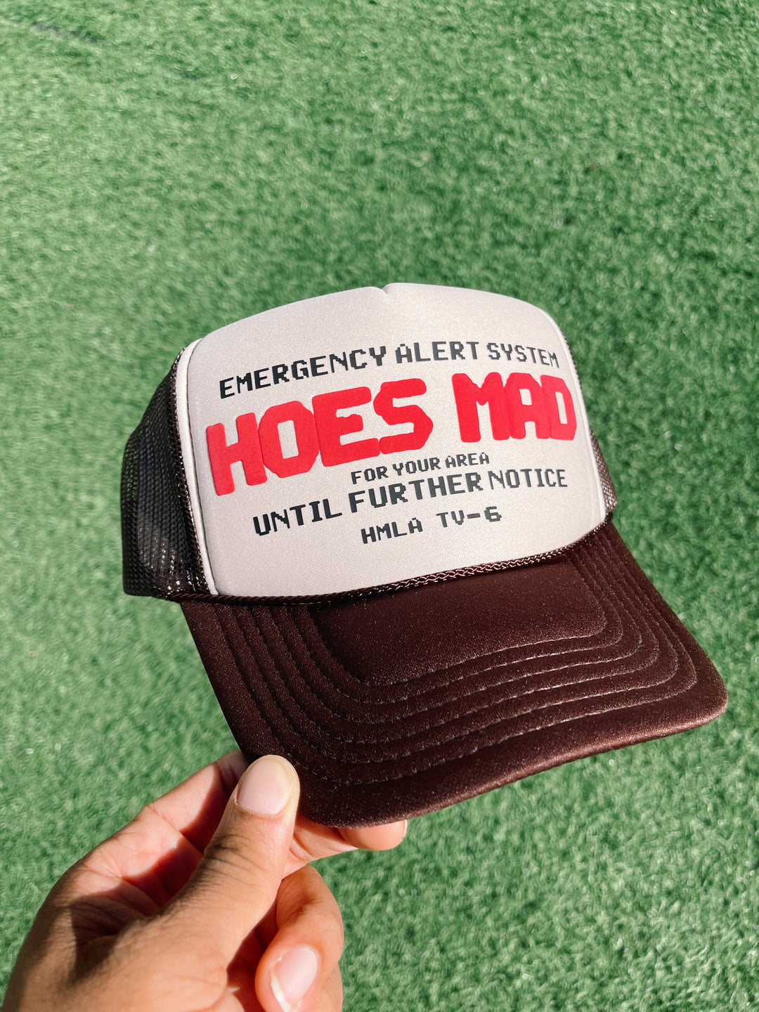 Emergency Hoes Mad Trucker(Brown)