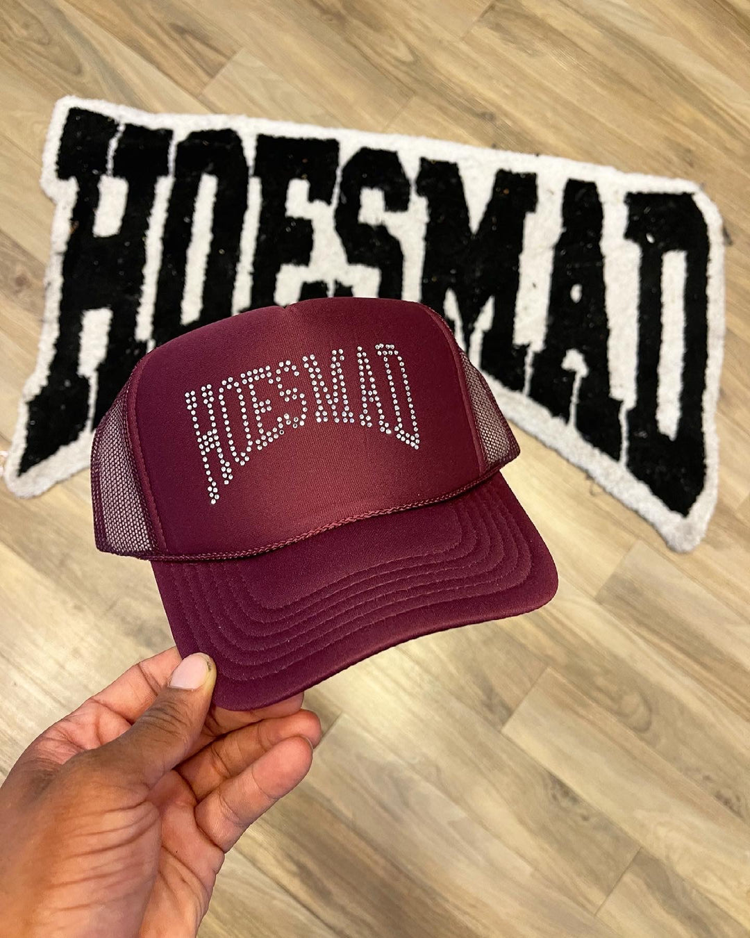 HOES MAD TRUCKER HAT - BURGANDY